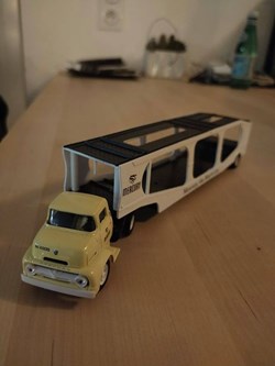 Ford C100 et Remorque Porte-Voitures
