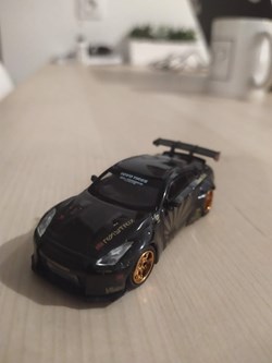 Nissan Skyline GT-R R35 LBWK