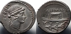 Crawford 473/1 PALIKANVS (Lollius Palikanus) Denarius, 45 B.C. Rome