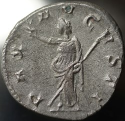 Antoninian Postumus RIC V.4 #317(S)