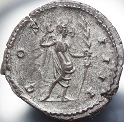 Antoninian Postumus RIC V.4 #415(C3)