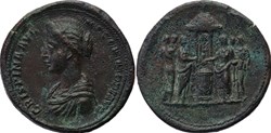 Crispina Medallion