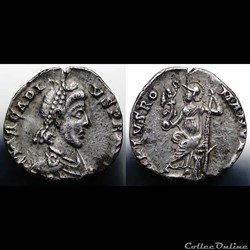 Arcadius Siliqua RIC 32b