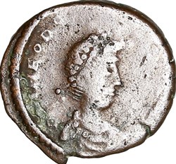 Nummus de Théodose Ier, Salus Reipublicae, 388-395, Nicomédie