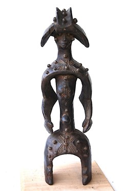 Mumuyé 002
