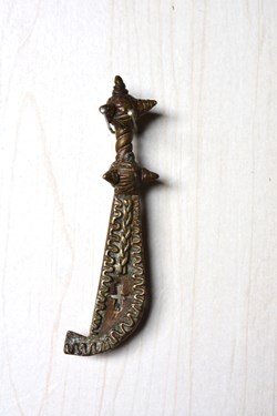 Poids armes Épée 008