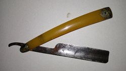 razor