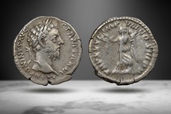 Marcus Aurelius Denarius (Victory, RIC III 378)