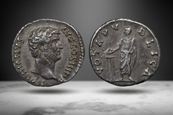 Hadrian AR Denarius (VOTA PVBLICA, RIC II 2326)