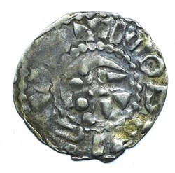 Nivernais Nevers Denier immobilisé au nom de Louis IV d'Outremer
