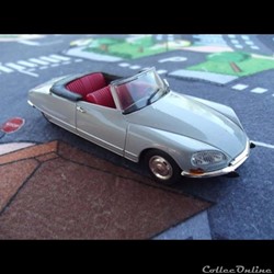 La DS Citroën - N°7 - Citroën DS 21 cabriolet