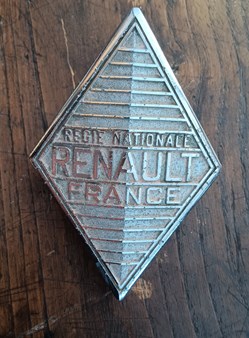 Insigne Renault