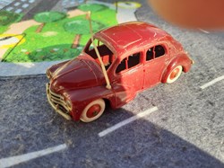 Renault 4 CV