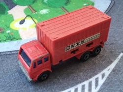 Mercedes-Benz Container Truck