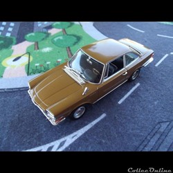 Glas  V8 2600