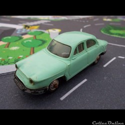Panhard PL17