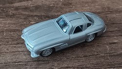 Mercedes-Benz 300 SL