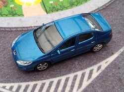 Peugeot 407