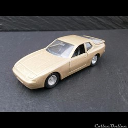 Porsche 944