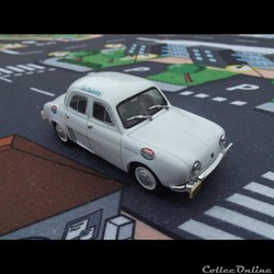 Caravane du Tour de France - N°57 - Renault Dauphine"Service Presse"