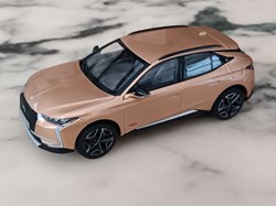 DS 4 Cross