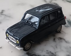 Renault 4 "Gendarmerie"