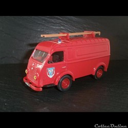 Renault 1000KG "Pompier"