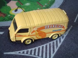 Renault 1000KG "Orangina"