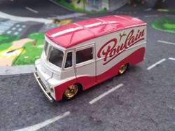Morris LD150 "Poulain"