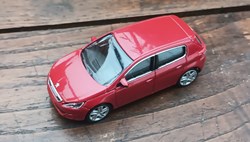 Peugeot 308 II