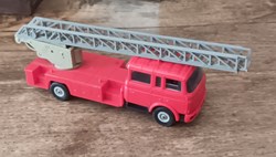 Berliet GBK 18 avec Echelle Magirus DL 30H