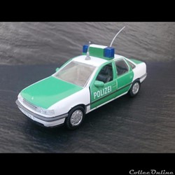 Opel Vectra "Polizei"