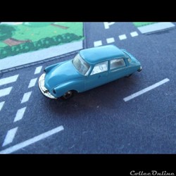 Citroën DS 19