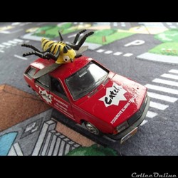 Caravane du Tour de France - N°31 - Renault 18 break "Catch"