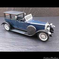Panhard Levassor 35CV 8 cyl. carrosserie Landaulet