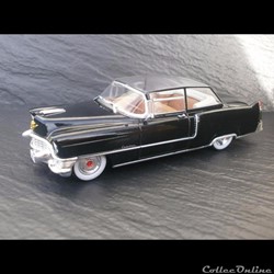 Voitures de Chef d'Etat - N°26 - Cadillac série 62 cabriolet