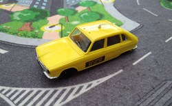 Renault 16 TX "Taxi-Radio 28-86-86"