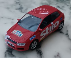 Caravane du Tour de France - N°30 - Fiat Stilo "Maillot à pois"