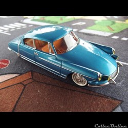 Voitures françaises de collection - N°48 - Citroën DS coupé Chapron "Le Paris"