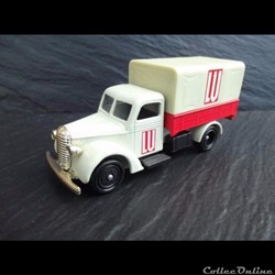 Ford 77-81 Barrel Nose Canvas-Back Truck "LU"
