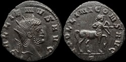 Apollon, centaure à droite