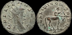 Apollon, centaure à droite