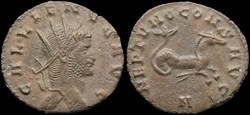 Neptune, hippocampe à droite