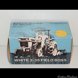 Ertl 23579 - White 2-35 Field Boss - OUI