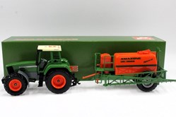 Siku WT032 - Tracteur Fendt Favorit 818 + pulvérisateur Amazone UG 3000 Nova - NON