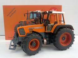 Siku WT004 - Tracteur Fendt Vario Favorit 920 Kommunal - NON