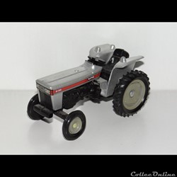 Ertl WFB35 - White 2-35 Field Boss - OUI