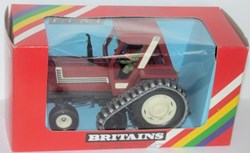 Britains 09527C - 1/32 - Fiat DT 880 chenilles