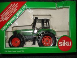 09/2024 - Siku 2961 - Tracteur Fendt Farmer Favorit 926 - X