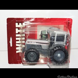 Ertl WFB185 - White 185 Field Boss - OUI